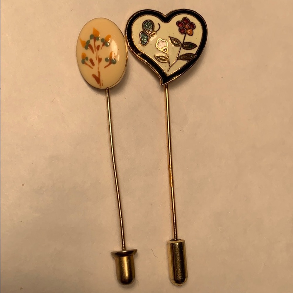 Bundle of two Vintage/Antique pins